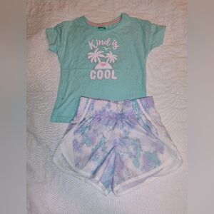 ✨5/$25 Athletic Tie-dye Shirt And 2 Pair of Shorts Bundle | Girls 5/6t